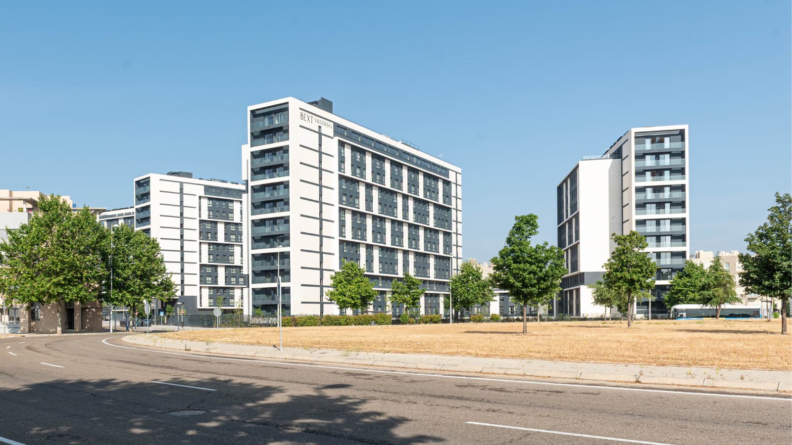 Alquiler casa valdebebas | Prueba si quieres vivir aqui en Bext Valdebebas por unos meses